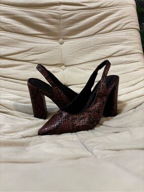 Women’s Red Snake-Print Slingback Block Heel Pumps